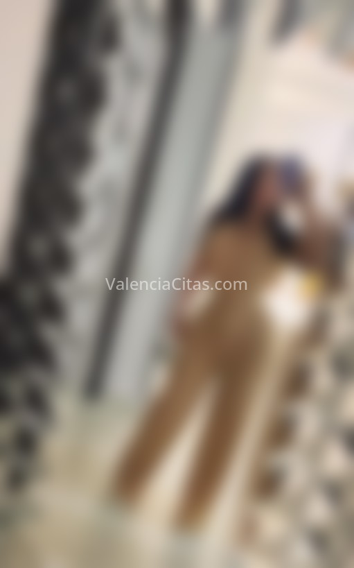 Chanel, elegante colombiana. 647228621. Citas en VALENCIA, VALENCIA. www.valenciacitas.com.