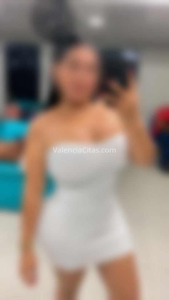 Fernanda, hermosa y voluptuosa. 624139713. Citas en VALENCIA, VALENCIA. www.valenciacitas.com.