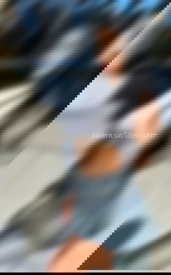 Megan, estudiante latina. 617407292. Citas en VALENCIA, VALENCIA. www.valenciacitas.com.