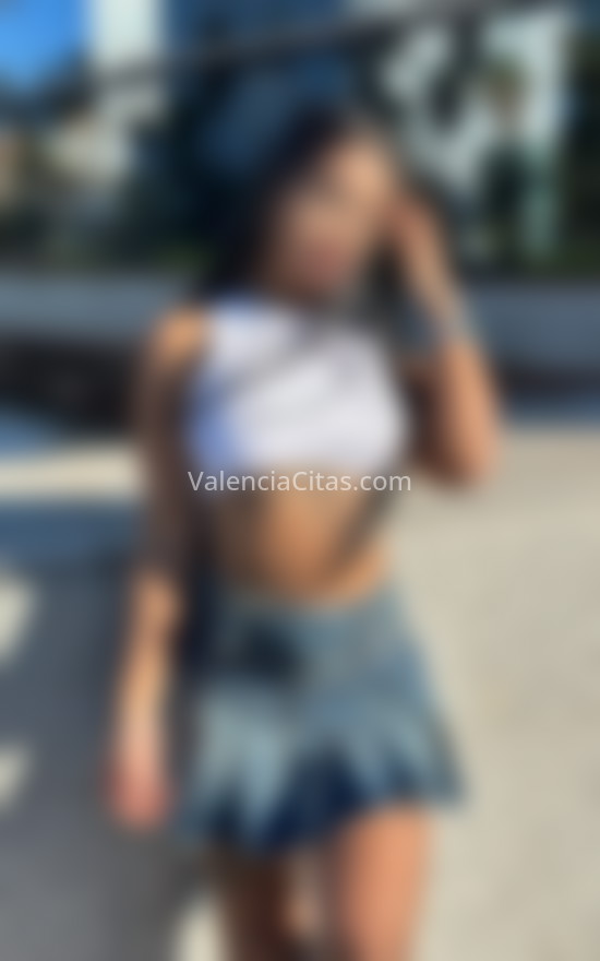 Megan, estudiante latina. 617407292. Citas en VALENCIA, VALENCIA. www.valenciacitas.com.