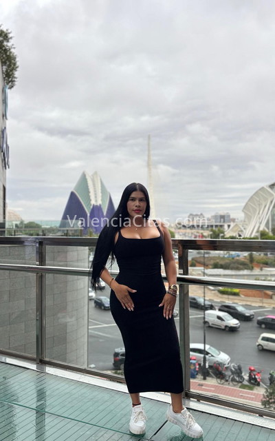 Isabella, mujer latina de vacaciones. 634193738. Citas en VALENCIA, VALENCIA. www.valenciacitas.com.