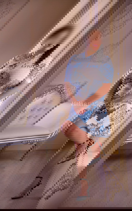 Aiko, mujer japonesa. 656970326. Citas en VALENCIA, VALENCIA. www.valenciacitas.com.