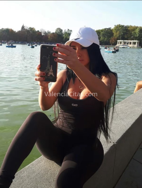 Noemi, venezolana muy elegante. 691325031. Citas en VALENCIA, VALENCIA. www.valenciacitas.com.