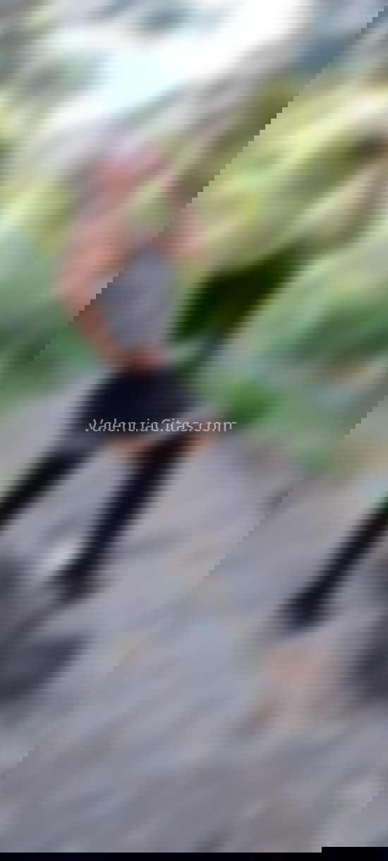Alicia, mujer rubia con ojos azules. 744406880. Citas en VALENCIA, VALENCIA. www.valenciacitas.com.