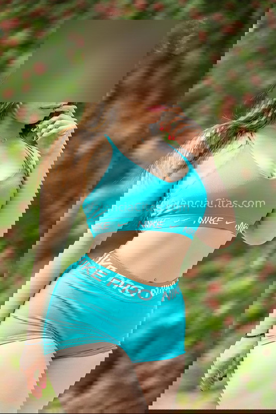 Lana, joven venezolana risueña. 666477259. Citas en VALENCIA, VALENCIA. www.valenciacitas.com.