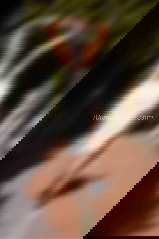 Alana, joven risueña. 666477259. Citas en VALENCIA, VALENCIA. www.valenciacitas.com.