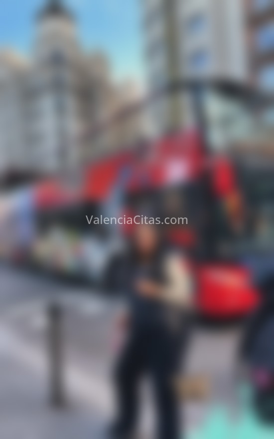 Chloe, una mulata extrovertida. 692037921. Citas en VALENCIA, VALENCIA. www.valenciacitas.com.