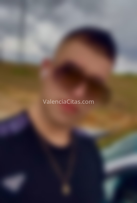 Santiago, latino nuevo en Valencia. 642695096. Citas en VALENCIA, VALENCIA. www.valenciacitas.com.