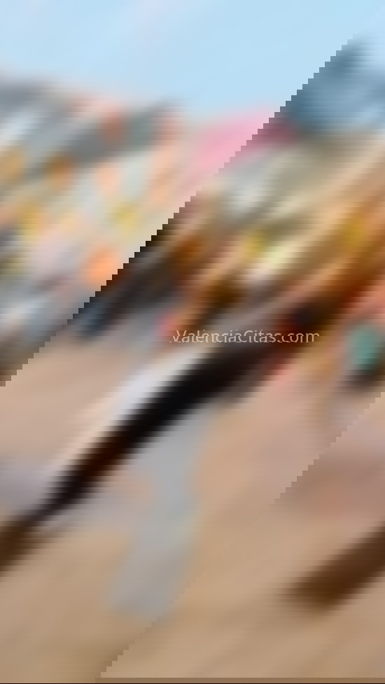 Sofia, latina 20 años, primera vez. 642021180. Citas en VALENCIA, VALENCIA. www.valenciacitas.com.