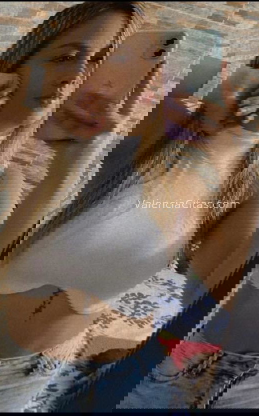 Susana, mujer colombiana simpática. 612232287. Citas en VALENCIA, VALENCIA. www.valenciacitas.com.
