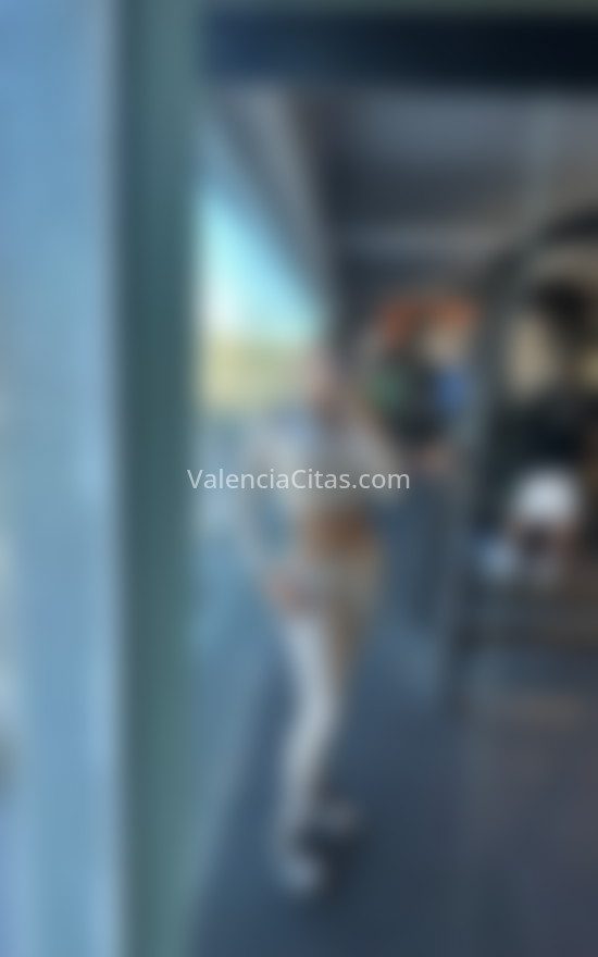 Sirena, chica colombiana . 643311002. Citas en VALENCIA, VALENCIA. www.valenciacitas.com.