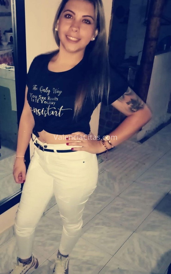 Vanessa, latina muy simpática. 613845340. Citas en VALENCIA, VALENCIA. www.valenciacitas.com.