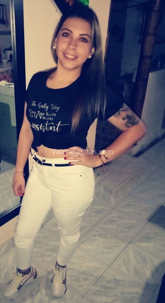 Vanessa, latina muy simpática. 613845340. Citas en VALENCIA, VALENCIA. www.valenciacitas.com.