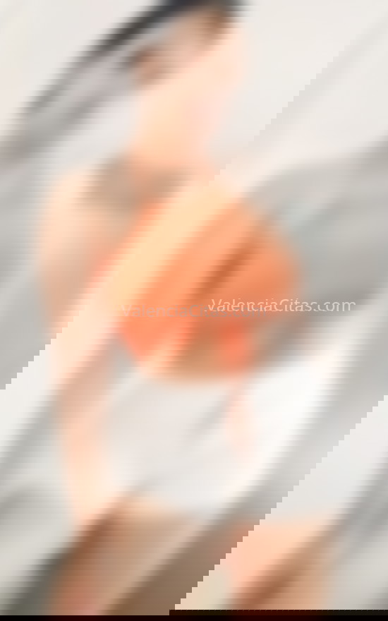 Nathaly, chica jovencita latina. 603295928. Citas en VALENCIA, VALENCIA. www.valenciacitas.com.