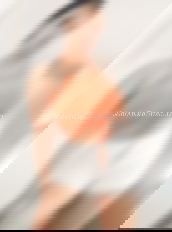Nathaly, chica jovencita latina. 603295928. Citas en VALENCIA, VALENCIA. www.valenciacitas.com.