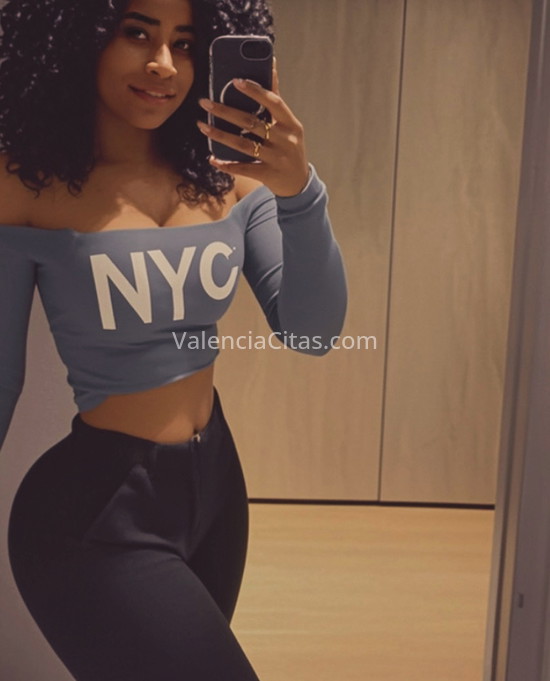 Carolina, chica de Venezuela. 631220546. Citas en VALENCIA, VALENCIA. www.valenciacitas.com.
