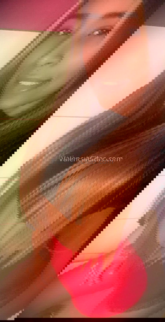 Carolina, chica de Venezuela. 631220546. Citas en VALENCIA, VALENCIA. www.valenciacitas.com.
