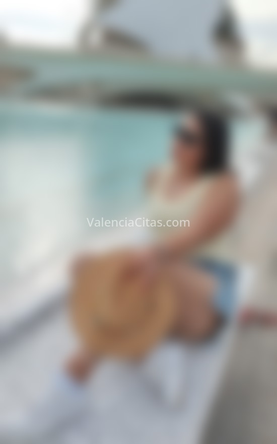 Danna, busco hacer amistad con chicos. 631914322. Citas en VALENCIA, VALENCIA. www.valenciacitas.com.