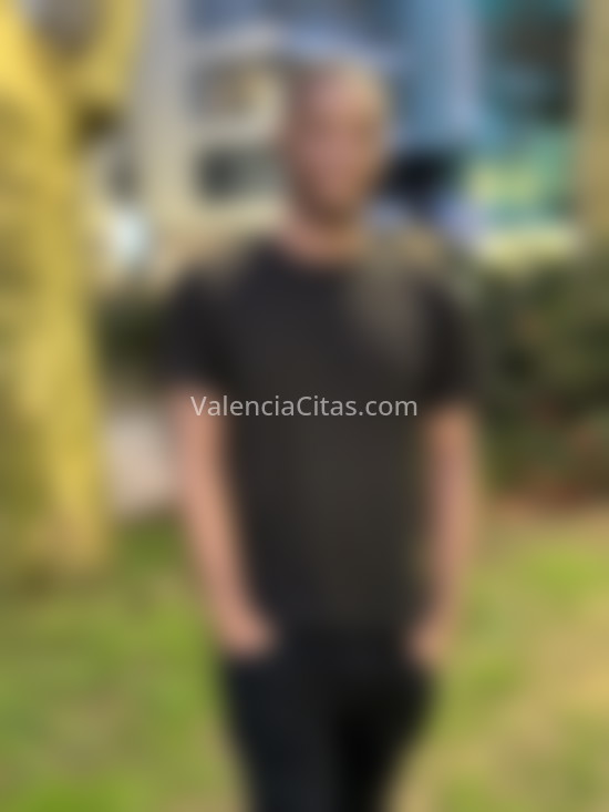 Andrés, joven colombiano . 613405102. Citas en VALENCIA, VALENCIA. www.valenciacitas.com.