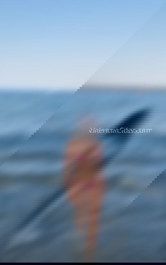 Lucero, latina de 19 años . 613911585. Citas en VALENCIA, VALENCIA. www.valenciacitas.com.