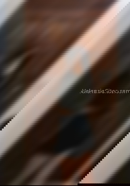 Lucero, latina de 19 años . 613911585. Citas en VALENCIA, VALENCIA. www.valenciacitas.com.