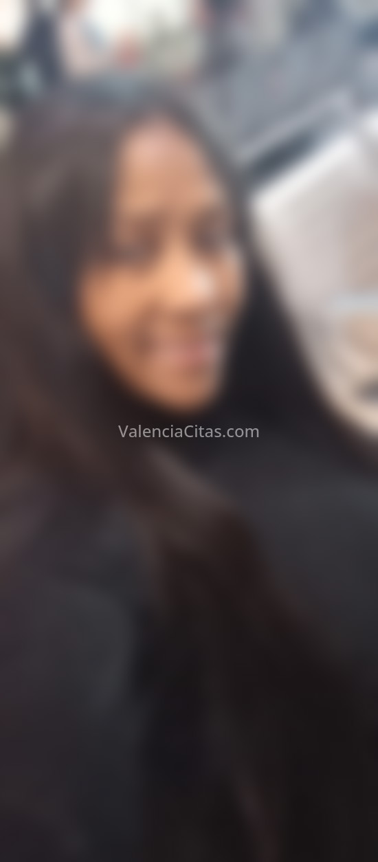 Megan, morena de vacaciones . 624459926. Citas en VALENCIA, VALENCIA. www.valenciacitas.com.