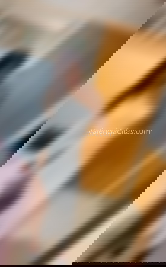 Mia, chica de Colombia muy alegre. 612409970. Citas en VALENCIA, VALENCIA. www.valenciacitas.com.
