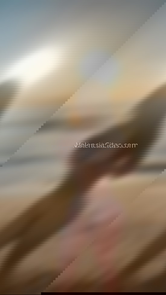 Mia, chica de Colombia muy alegre. 612409970. Citas en VALENCIA, VALENCIA. www.valenciacitas.com.