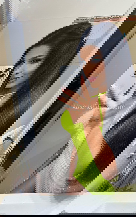 Luana, trans latina de vacaciones. 613698257. Citas en VALENCIA, VALENCIA. www.valenciacitas.com.