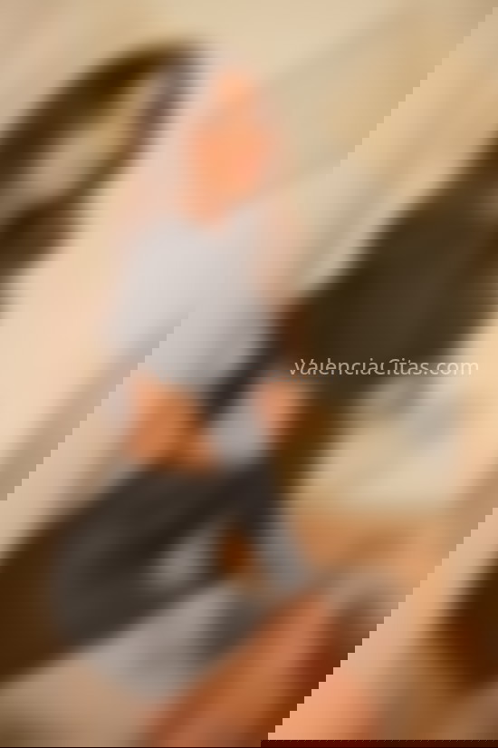 Ema, chica colombiana muy simpática. 677293367. Citas en VALENCIA, VALENCIA. www.valenciacitas.com.