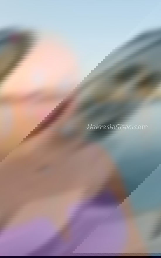 Abril, chica colombiana turista. 643611642. Citas en VALENCIA, VALENCIA. www.valenciacitas.com.