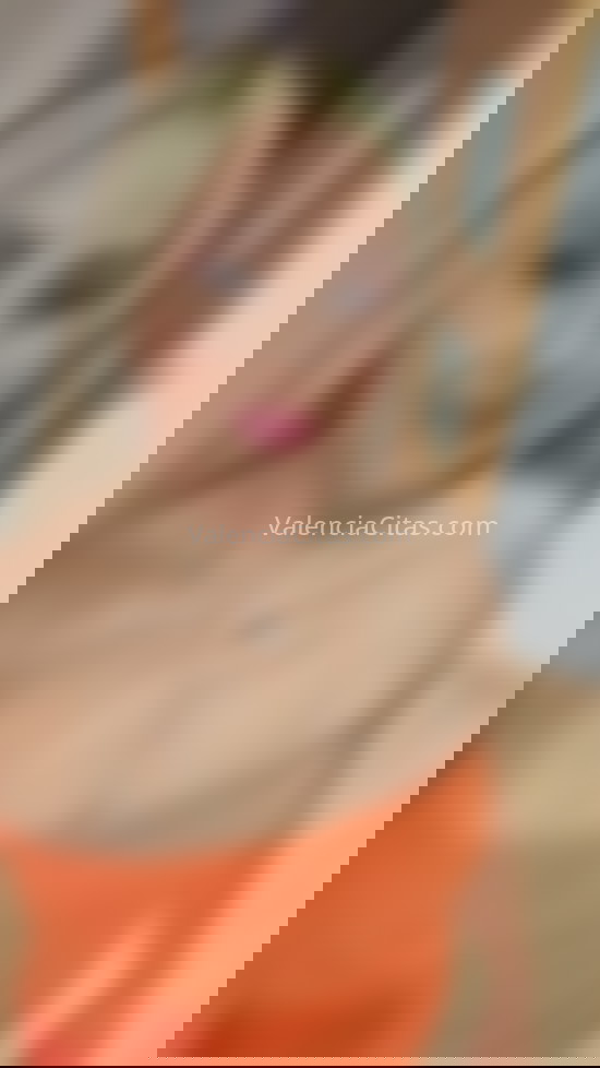 Abril, chica colombiana turista. 643611642. Citas en VALENCIA, VALENCIA. www.valenciacitas.com.