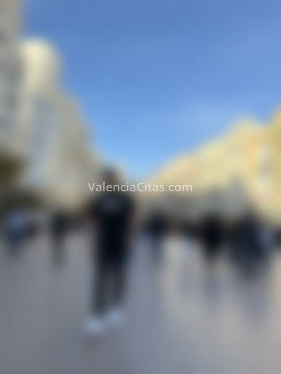 Benjamín, latino caballero. 612202152. Citas en VALENCIA, VALENCIA. www.valenciacitas.com.