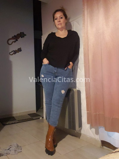 Marisa, argentina madura. 623700444. Citas en VALENCIA, VALENCIA. www.valenciacitas.com.