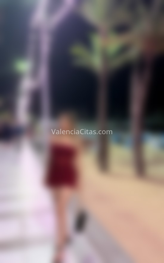 Elena, joven extrovertida. 643375535. Citas en VALENCIA, VALENCIA. www.valenciacitas.com.