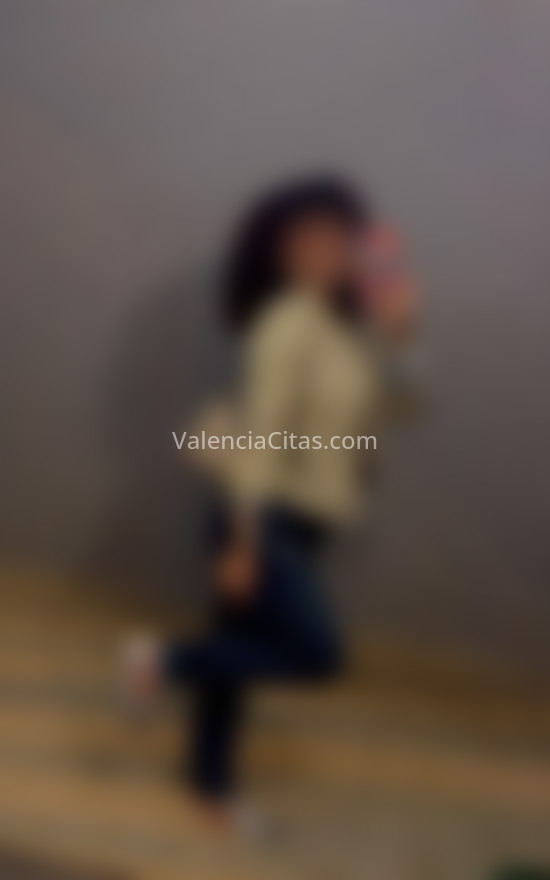 Rubí, chica dominicana. 639136856. Citas en VALENCIA, VALENCIA. www.valenciacitas.com.