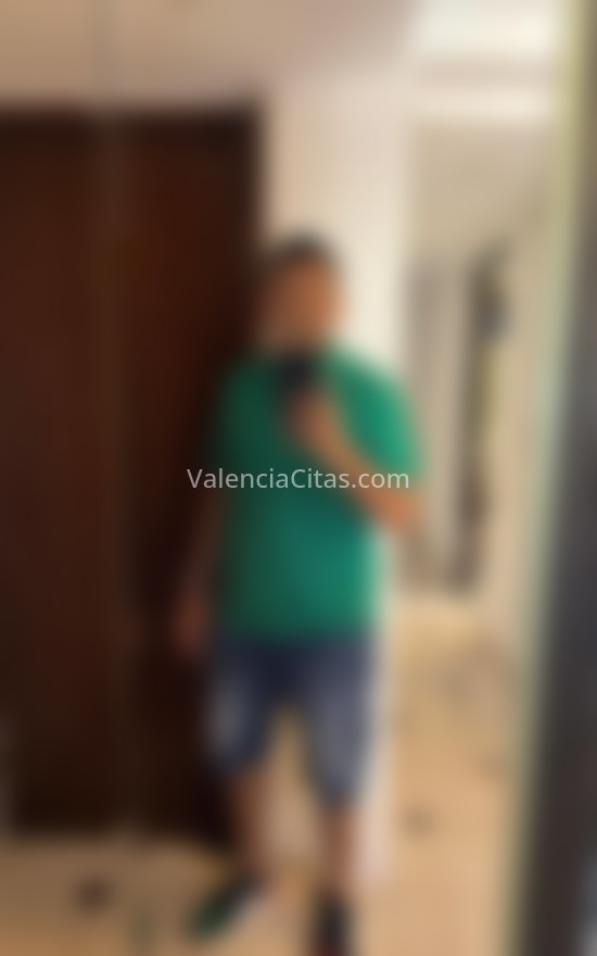Patan, chico latino en busca de amigas. 622624095. Citas en VALENCIA, VALENCIA. www.valenciacitas.com.