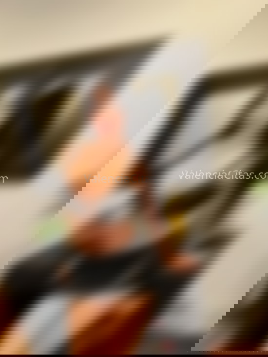 Milka, chica trans risueña y divertida. 607243292. Citas en VALENCIA, VALENCIA. www.valenciacitas.com.