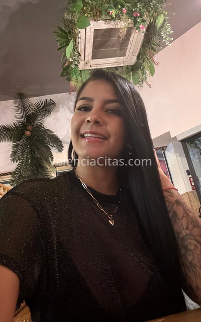 Karina, latina hermosa. 632325339. Citas en VALENCIA, VALENCIA. www.valenciacitas.com.