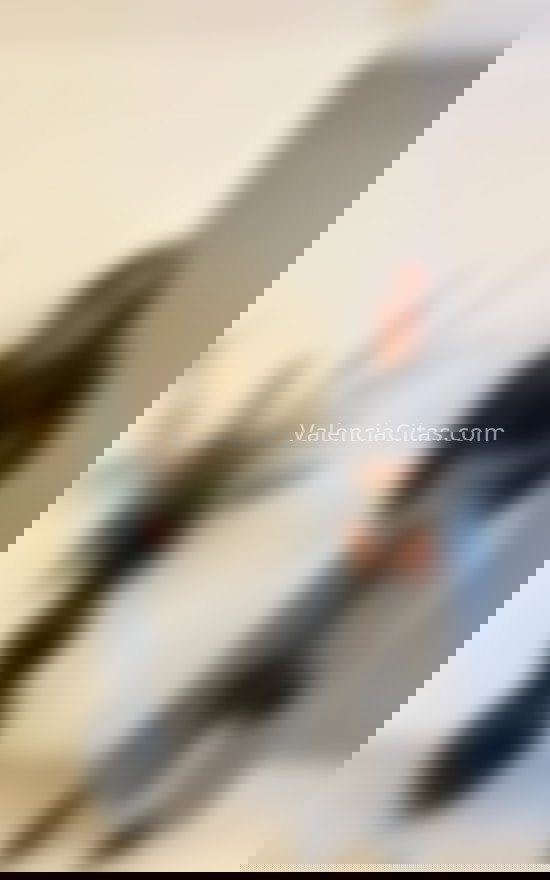 Debora, chica joven de Cuba. 633116714. Citas en VALENCIA, VALENCIA. www.valenciacitas.com.