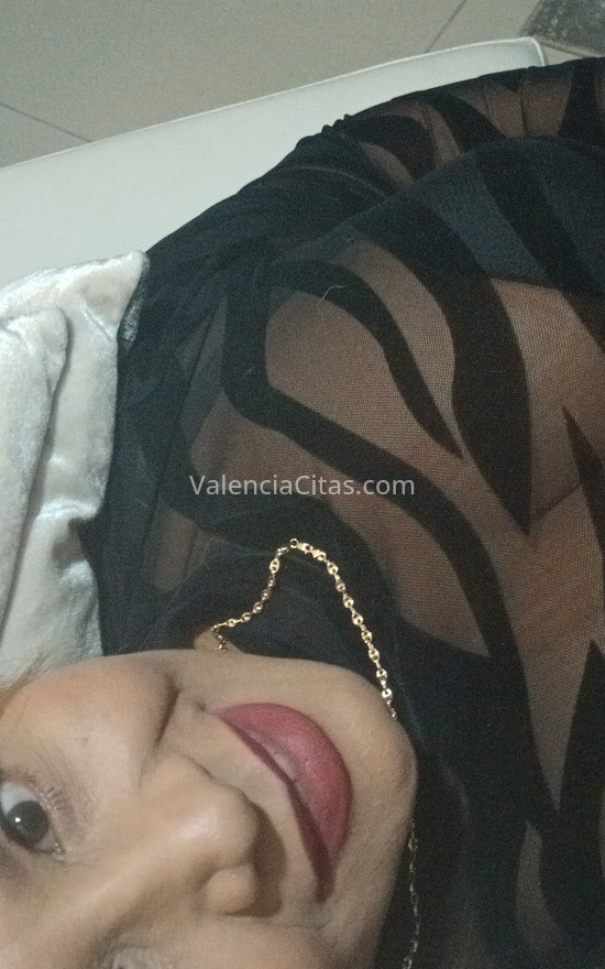 Lorena, mujer de Colombia extrovertida. 627006833. Citas en VALENCIA, VALENCIA. www.valenciacitas.com.