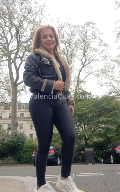 Lorena, mujer de Colombia extrovertida. 627006833. Citas en VALENCIA, VALENCIA. www.valenciacitas.com.