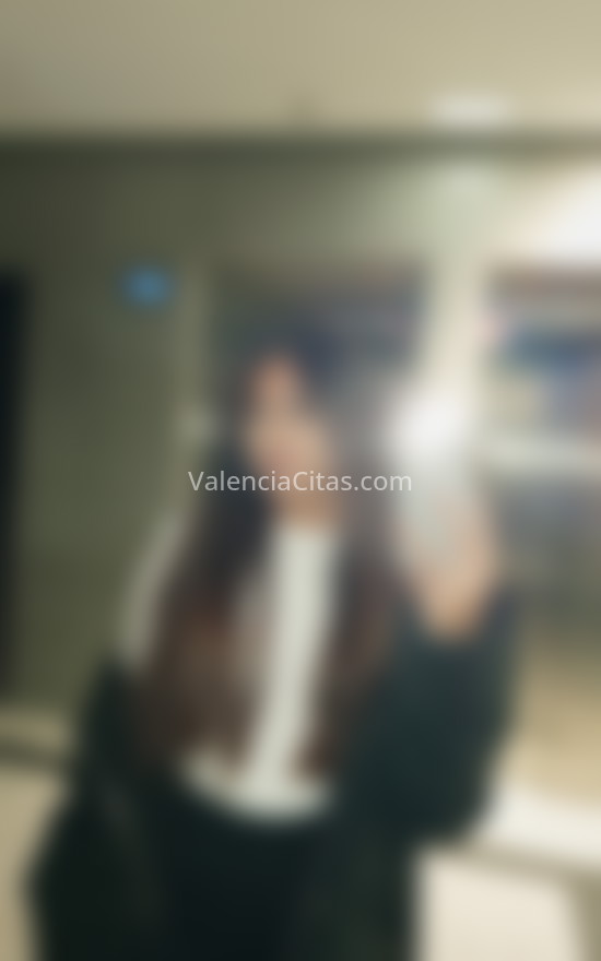 Mia, fantástica brasileña. 641826590. Citas en VALENCIA, VALENCIA. www.valenciacitas.com.