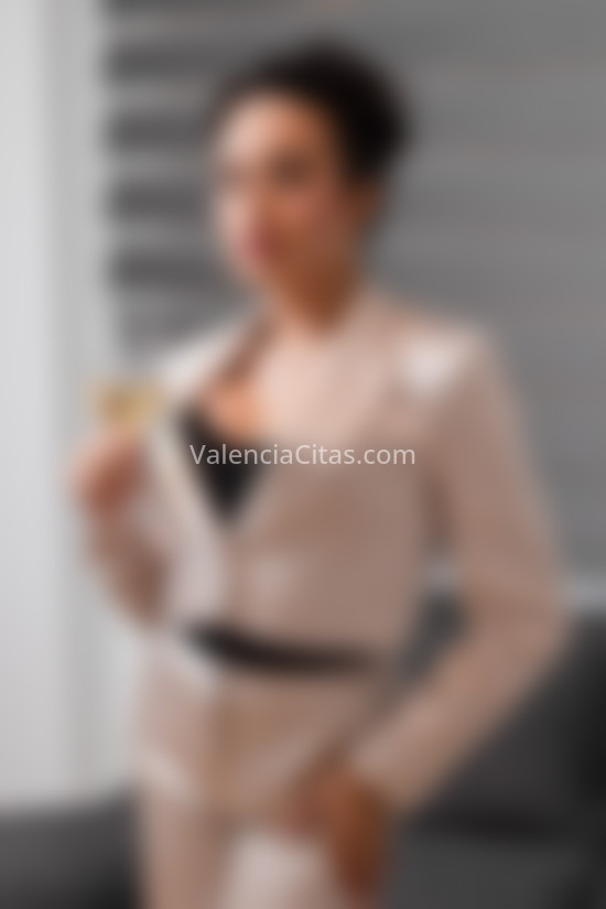 Ana María, trans morena latina . 624690116. Citas en VALENCIA, VALENCIA. www.valenciacitas.com.