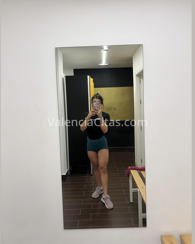 Dulce, joven colombiana. 603344673. Citas en VALENCIA, VALENCIA. www.valenciacitas.com.