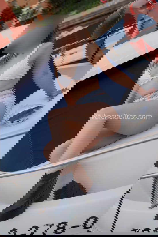 Elena, universitaria . 602439944. Citas en VALENCIA, VALENCIA. www.valenciacitas.com.