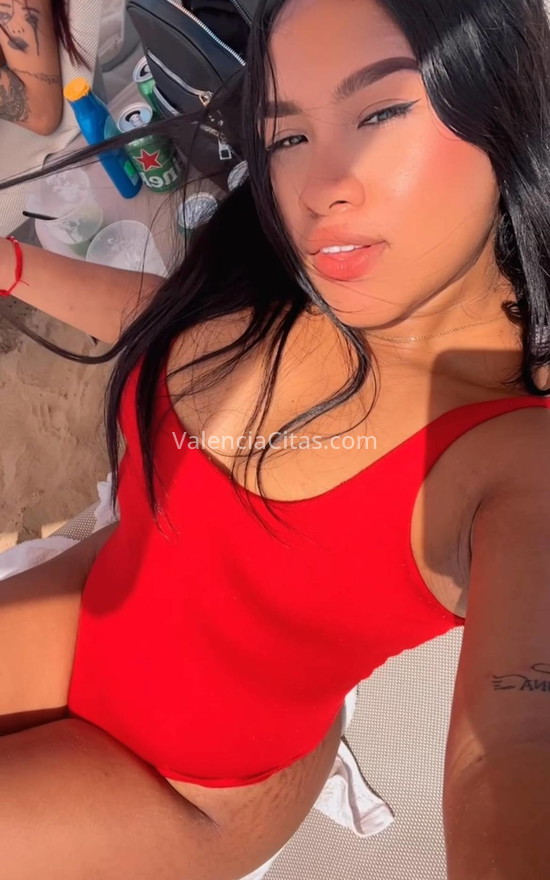 Karina, latina alegre. 614767754. Citas en VALENCIA, VALENCIA. www.valenciacitas.com.