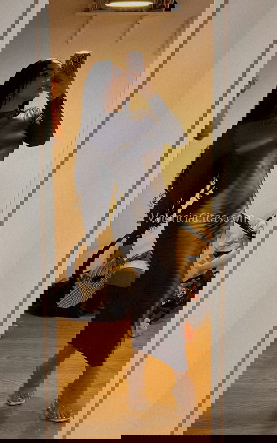 Larissa, trans española. 661683673. Citas en VALENCIA, VALENCIA. www.valenciacitas.com.